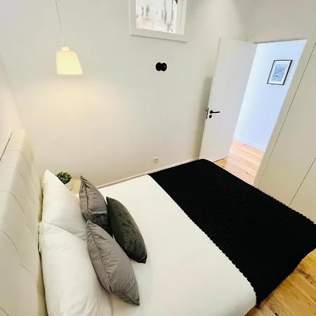 Apartament The Morais House